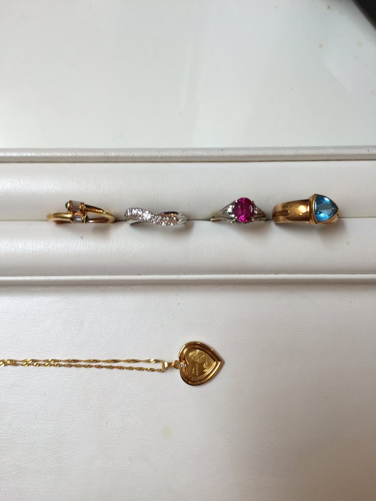 【買取速報】宝石店なので入りやすったですのお言葉が多いです。どこに持って行っていいか分からな