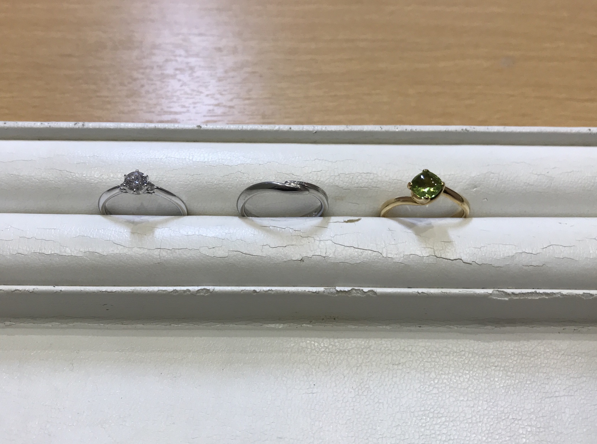 【買取速報】ダイヤモンド、ペリドット、指輪、婚約指輪・エンゲージリング、結婚指輪・マリッジリ