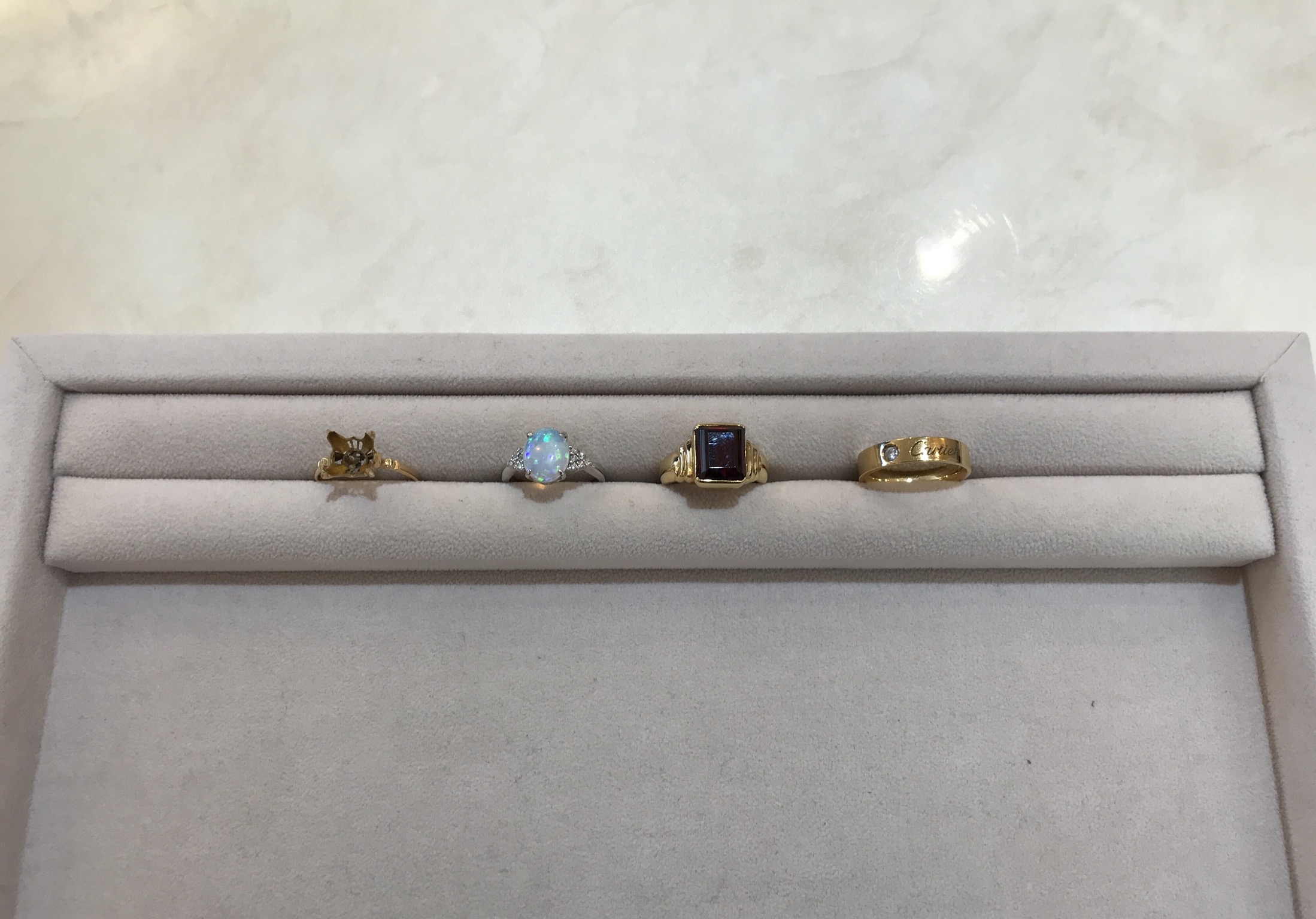 【買取速報】オパール、ガーネット、ダイヤモンド、指輪、K18YG、PT900、Cartier