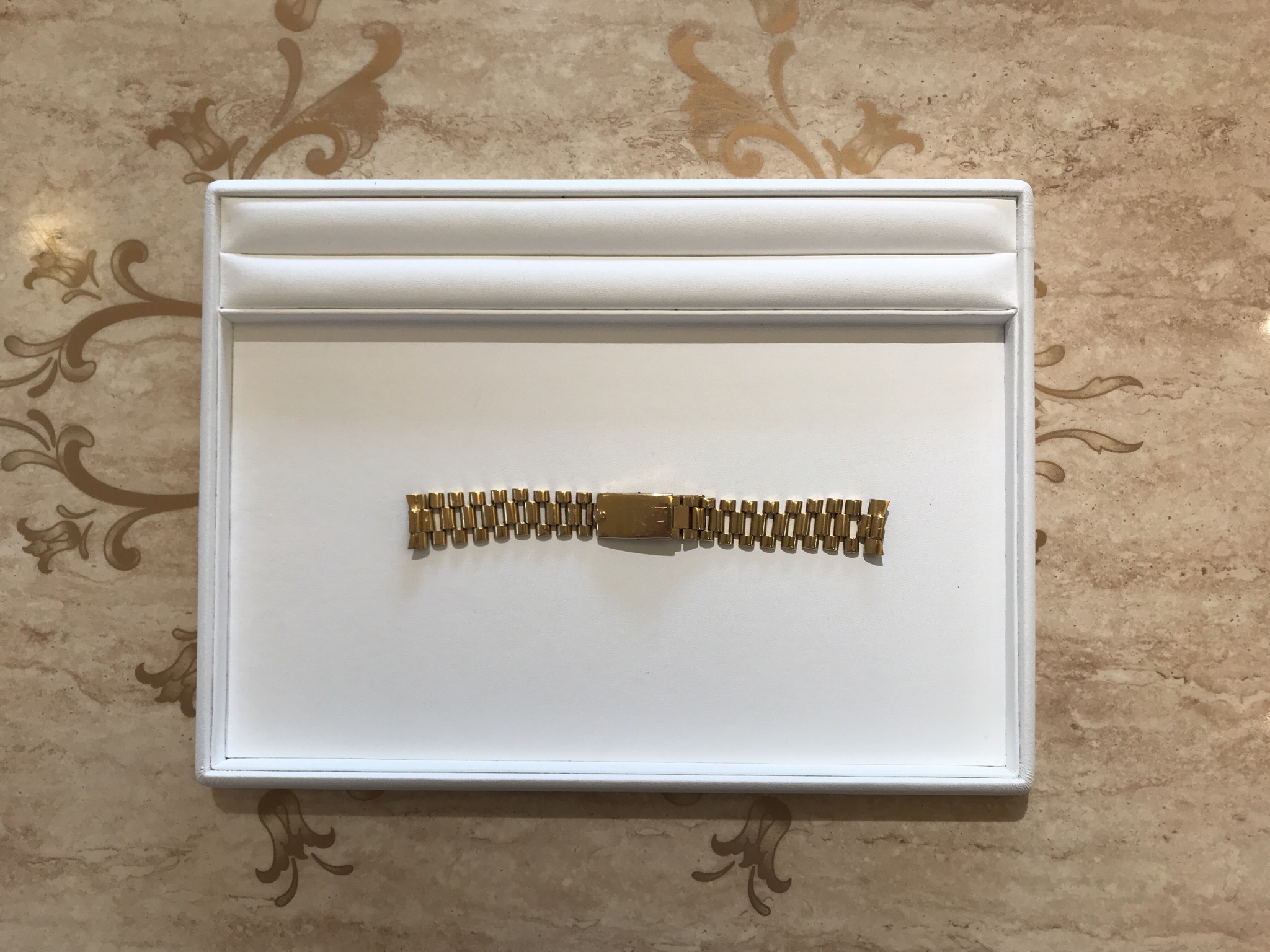 【買取速報】腕時計、K18YG
