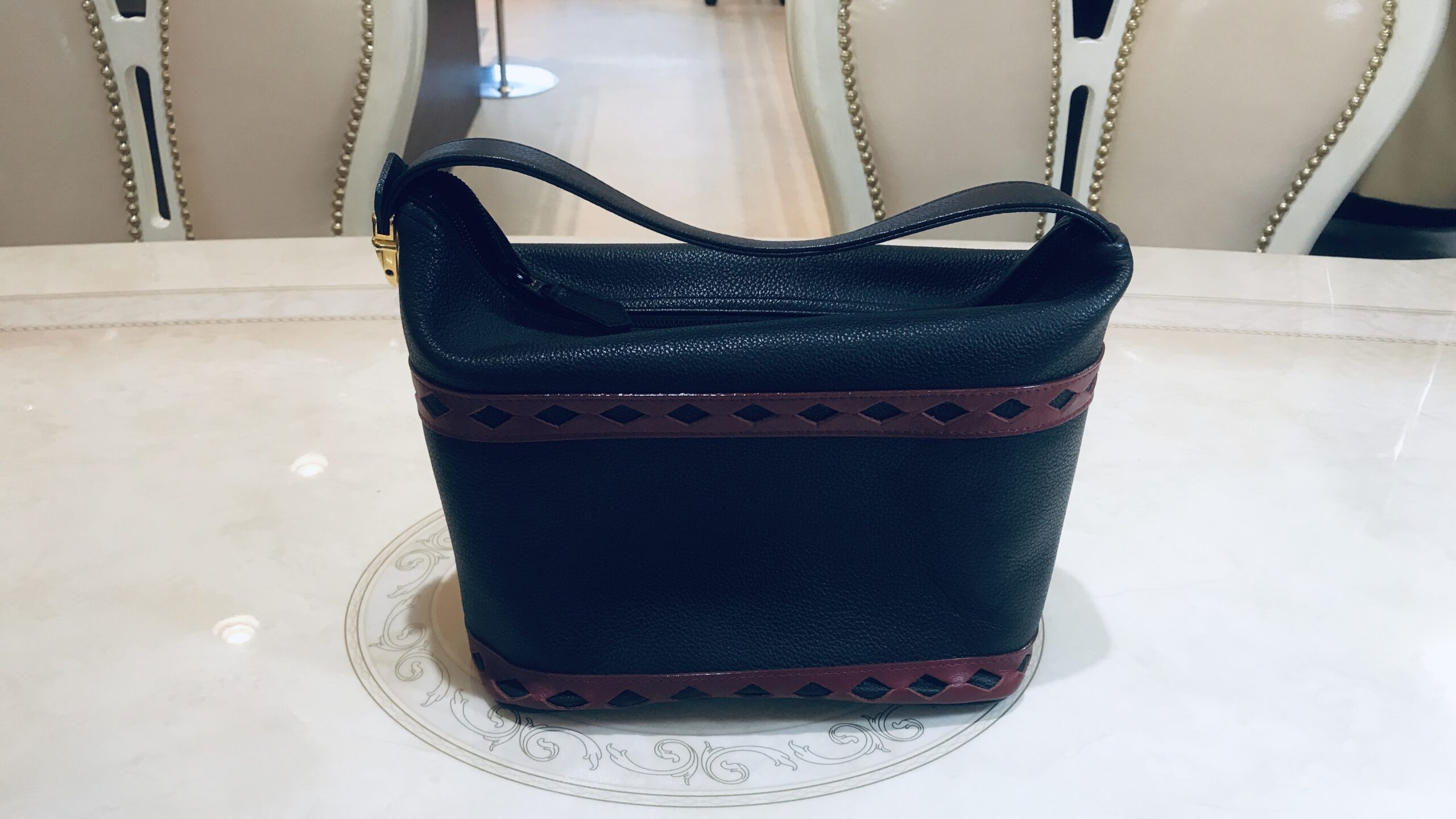 【買取速報】ブランドバッグ、イヴ・サンローラン