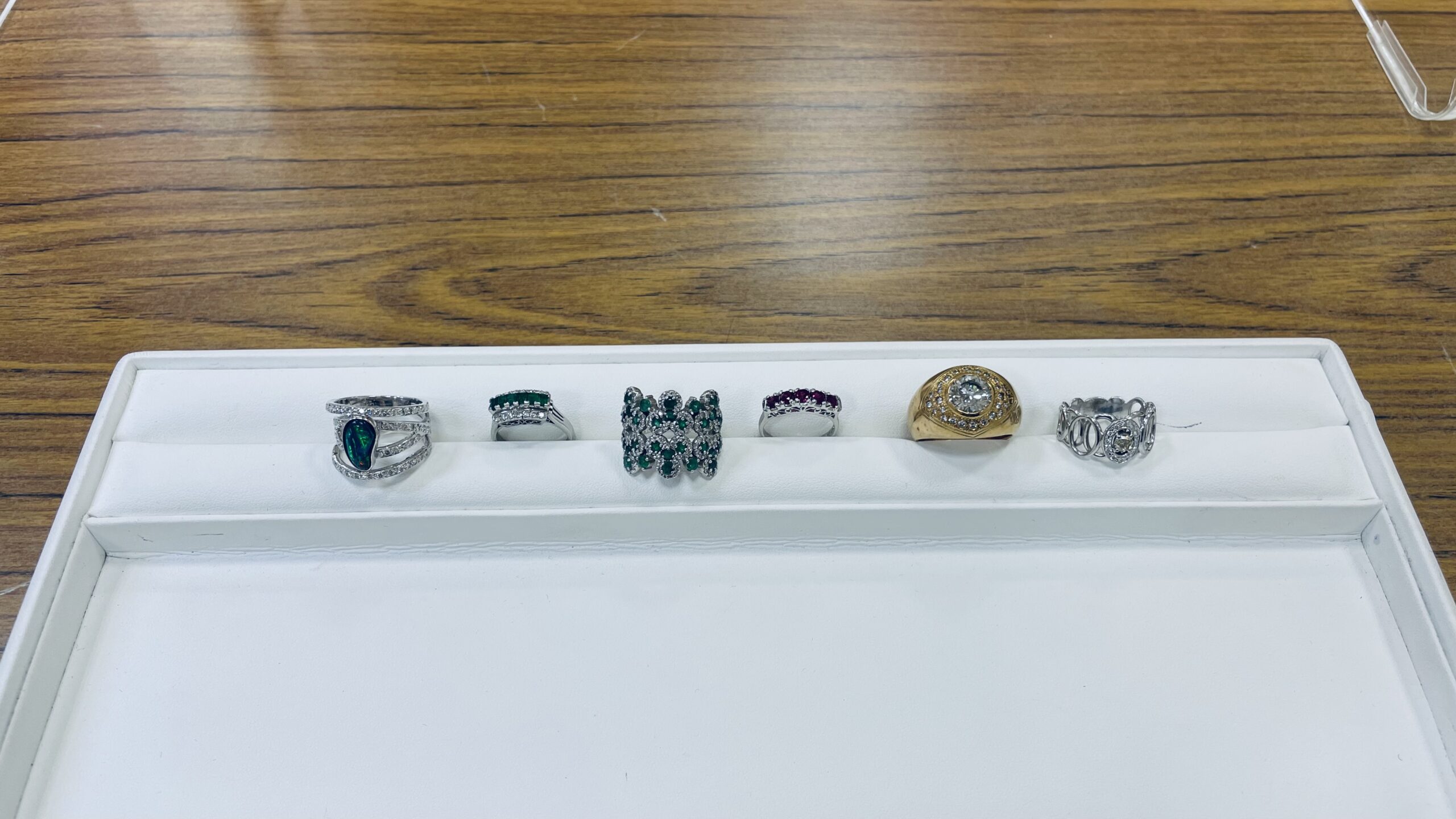 【買取速報】ダイヤモンド、ルビー、エメラルド、ブラックオパール、指輪、PT900、K18YG、750、K18