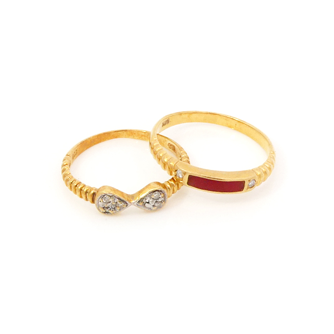 <span class="material">K18</span>ダイヤリング他